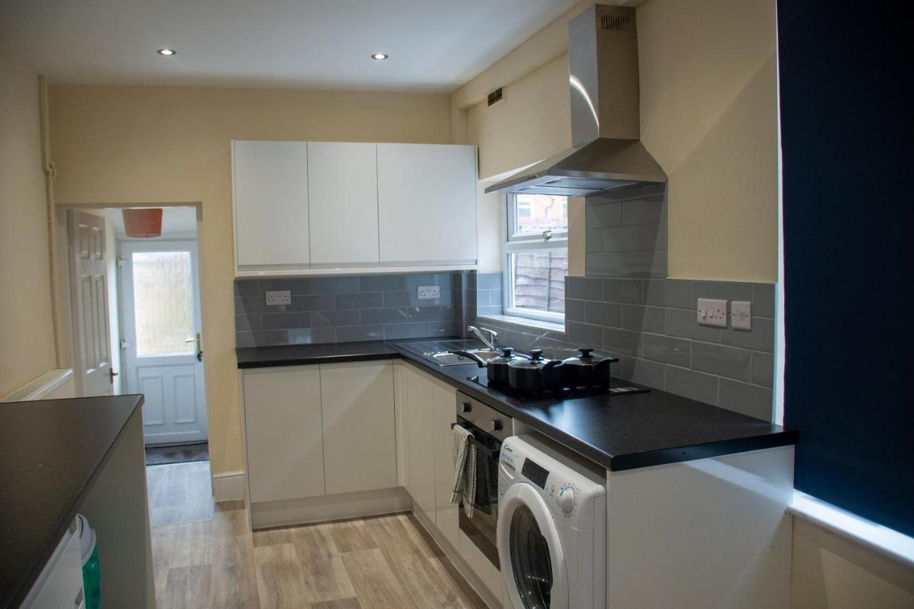 Royale Green View House- Free Parking, Wifi, Perfect For Contractors And Holiday Northampton Exterior foto